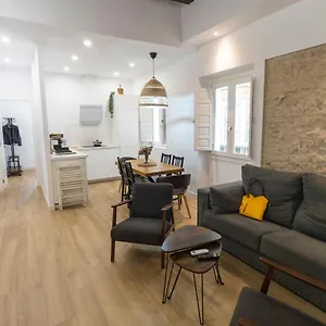 https://simplyhosted-vina.hotelsincadiz.net