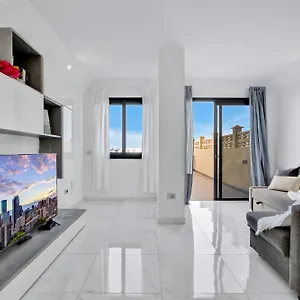 https://paradise-luxury-apartment.tenerifehoteles.net